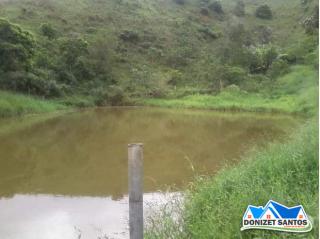 Taubaté: Excelente sítio de 63,7 hectares em Taubaté-SP, a 8,5 Km do Quiririm e a 3 Km do asfalto 2