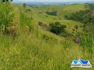 Taubaté: Excelente sítio de 63,7 hectares em Taubaté-SP, a 8,5 Km do Quiririm e a 3 Km do asfalto 7