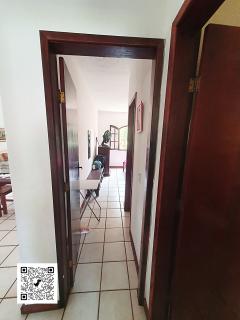 Maric&aacute;: Casa Linear, Acabamento em Madeira, Acesso a Praia, Porteira Fechada. 8
