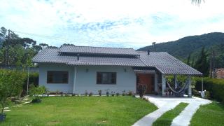 Teres&oacute;polis: Bel&iacute;ssima Casa no Interior 1