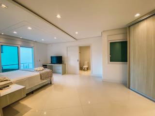 Florian&oacute;polis: Casa &Agrave; Venda Em Jurer&ecirc; Internacional &Agrave; 100mts Do Mar Em Terreno De 700m&sup2;! 15