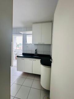 Macei&oacute;: vendo amplo apto 3 quartos suite &oacute;timo local 10