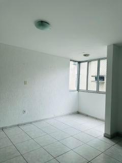 Macei&oacute;: vendo amplo apto 3 quartos suite &oacute;timo local 7