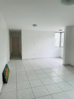 Macei&oacute;: vendo amplo apto 3 quartos suite &oacute;timo local 9