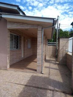Crici&uacute;ma: Linda casa de alvenaria localizada no bairro Milanese, Crici&uacute;ma 3