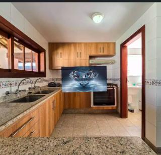 Rio de Janeiro: Buzios - Casa triplex de 4 quartos com 478m2 11