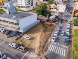 Crici&uacute;ma: Terreno localizado no Centro de I&ccedil;ara (pr&oacute;x. Giassi) 1