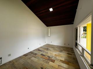 Crici&uacute;ma: Casa no bairro Michel em Crici&uacute;ma SC, com 260 m&sup2; super completa e vers&aacute;til! 16