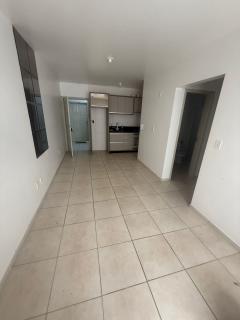 Crici&uacute;ma: Apartamento a venda no Ed. Vermont, Coloninha ,Ararangu&aacute;/S 5