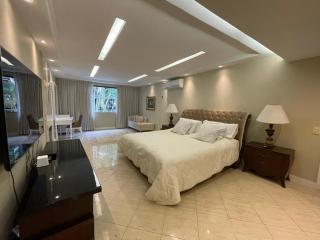 Rio de Janeiro: Jardins do Itanhanga - Casa duplex de 5 quartos com 570m2 3