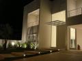 Guaruj&aacute;: Casa nova, Jardim Acapulco
