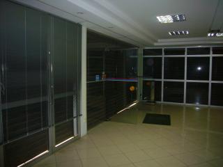 Curitiba: Excelente Conjunto Comercial  8