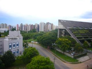 Curitiba: Apartamento 2dormts no Cabral 8