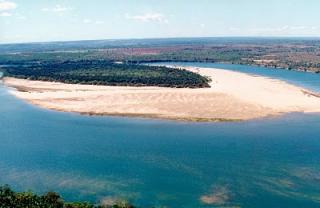 S&atilde;o Luis: Ilha Paradis&iacute;aca 1