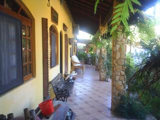 Itanha&eacute;m: Casa c/ 5 dorm.e 850 m&sup2;&aacute; 500 mts.da praia 6