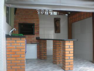 Balne&aacute;rio Cambori&uacute;: Sobrado  6
