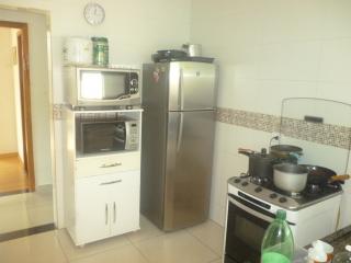 Londrina: Vendo Casa em Condom&iacute;nio Fechado 4