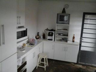 Hortol&acirc;ndia: Casa Grande com Ponto Comercial  8