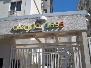 Rio de Janeiro: &Oacute;timo apartamento 2 quartos uma suite 6