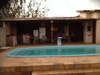 Maric&aacute;: Casa Itaipua&ccedil;u dois quartos churrasqueira piscina 3