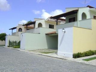 Fortaleza: Casa Duplex de quase 300 m2 em cond. fechado - Lagoa Redonda 3