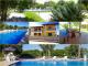Vendo casa com piscina e apartamento em anexo.