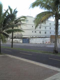 Praia Grande: Terreno 20 x 50 m Litoral Sul 4