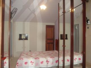 Rio das Ostras: Vendo o troco casa da praia em Rio das Ostras por ch&aacute;cara ou s&iacute;tio em Volta Grande MG. 5