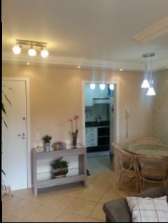 Curitiba: Apartamento em Condom&iacute;nio Fechado 2