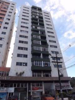 Salvador: VENDO EXCELENTE APARTAMENTO 1