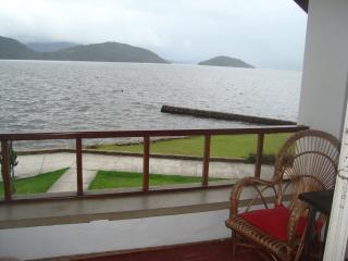 Angra dos Reis: Apartamento com vista para o mar em Angra dos Reis. 5