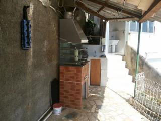 Teres&oacute;polis: Casa nas Paineiras 1