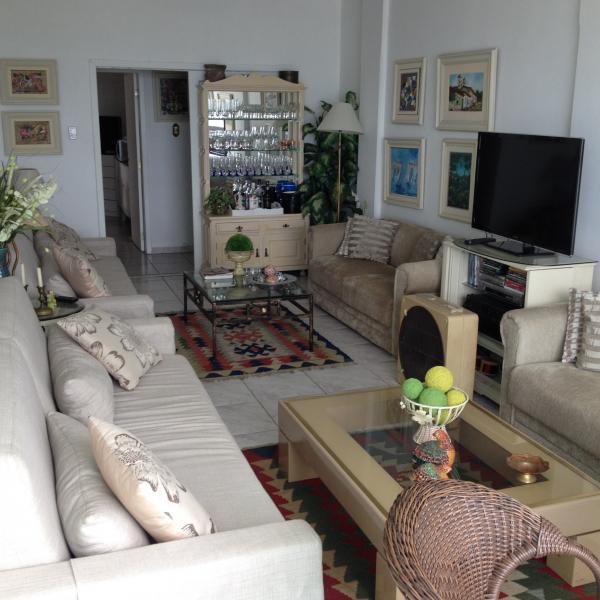 Balne&aacute;rio Cambori&uacute;: Apto 2 dormit&oacute;rios (1 su&iacute;te), 1 vaga, frente para o mar, em Balne&aacute;rio Cambori&uacute; 4