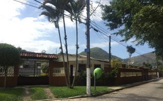 Caraguatatuba: Casa em Caragua - Praia Martim de Sa - 2 Quartos 2 Garagens 1