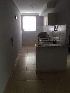 Goi&acirc;nia: Alugo Apt 2/4 5