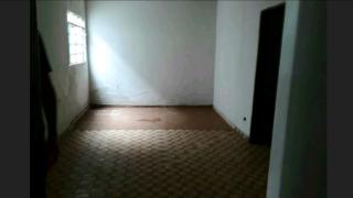 Uberl&acirc;ndia: Casa a pre&ccedil;o de terreno - local nobre. 3