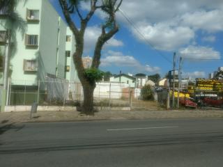 Curitiba: Terreno ZR4 420m² - Av. Presidente Kennedy 1