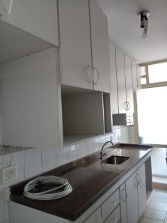 S&atilde;o Paulo: APTO DE 3 DORM 3