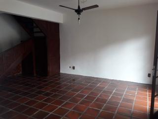 Cabo Frio: Cabo Frio - Casa triplex em condom&iacute;nio fechado - Parque Burle 3