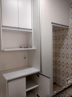 Santos: Vendo apartamento de 1 dormitório, todo reformado, com armários planejados 2