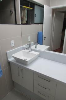 S&atilde;o Paulo: Apartamento duplex mobiliado com varanda e vaga coberta 8