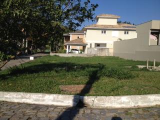 Niter&oacute;i: Terreno plano de esquina com 392m&sup2; de &aacute;rea &uacute;til em condom&iacute;nio fechado de alto padr&atilde;o em Niter&oacute;i 2