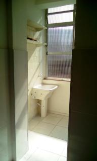 Santos: Apartamento de 2 quartos pr&oacute;ximo a praia no Boqueir&atilde;o 3