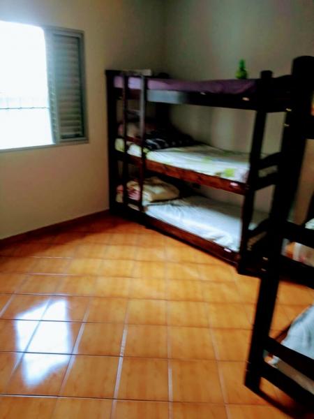 São Paulo: Vagas com quartos compartilhados para rapazes. 4