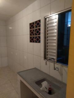 São Paulo: Casa quarto e cozinha - Jd Miriam 3