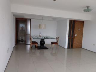 Recife: Apartamento a venda nas Gra&ccedil;as, 113 m&sup2; com 3 qts. 2