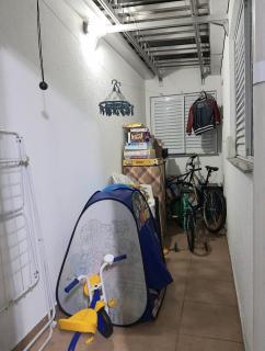 Santo Andr&eacute;: Apartamento em pr&eacute;dio  pequeno,  eceita 3