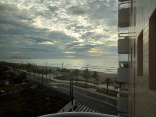 Praia Grande: lindo apto frente mar 3