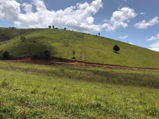 Eunápolis: Fazenda em Itamaraju. . A 100 km. Jucuruçu. 6