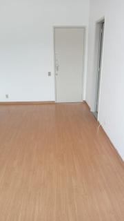 Rio de Janeiro: apartamento sala/quarto 1